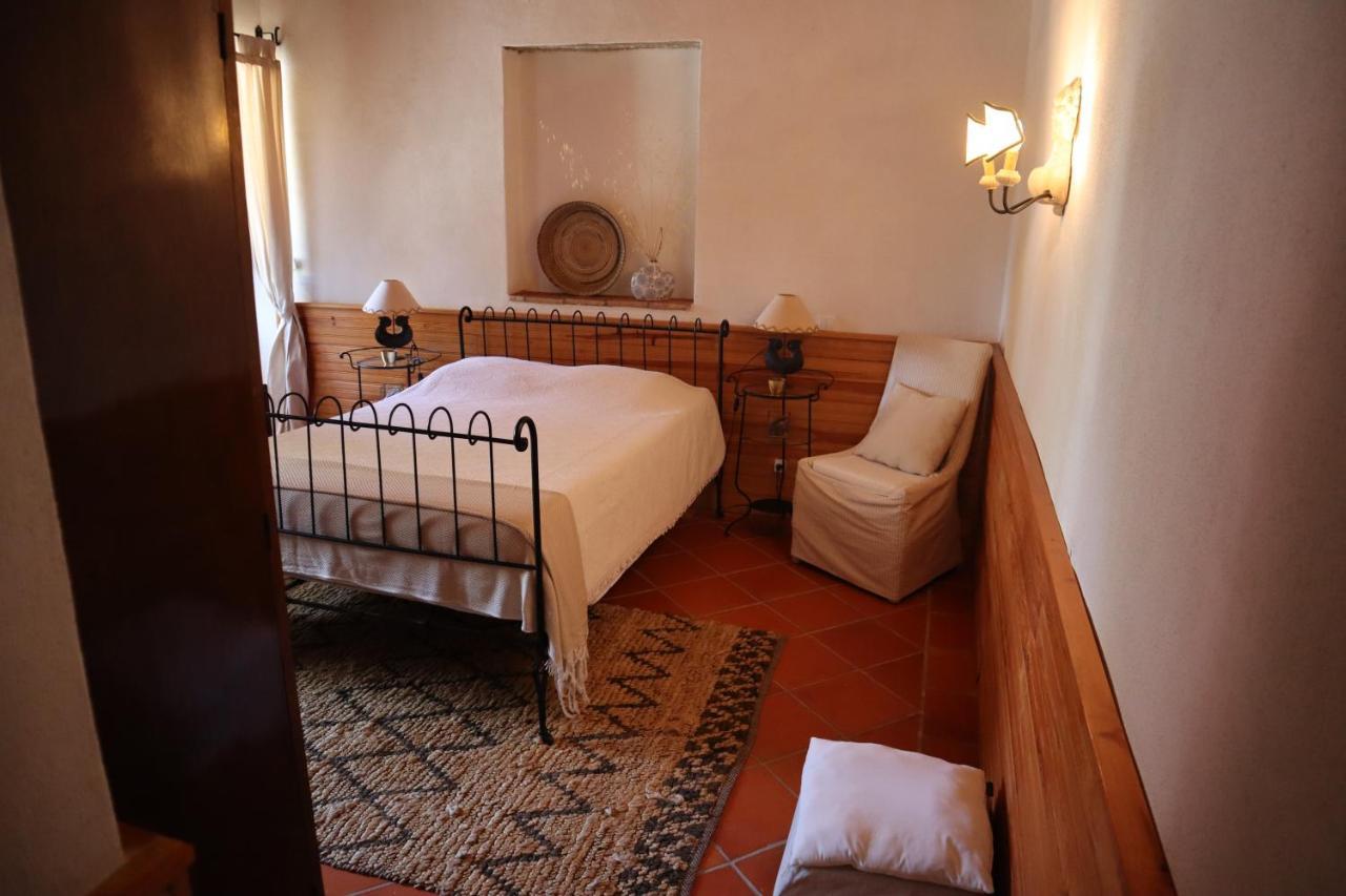 Os Agostos Bed & Breakfast Eksteriør bilde