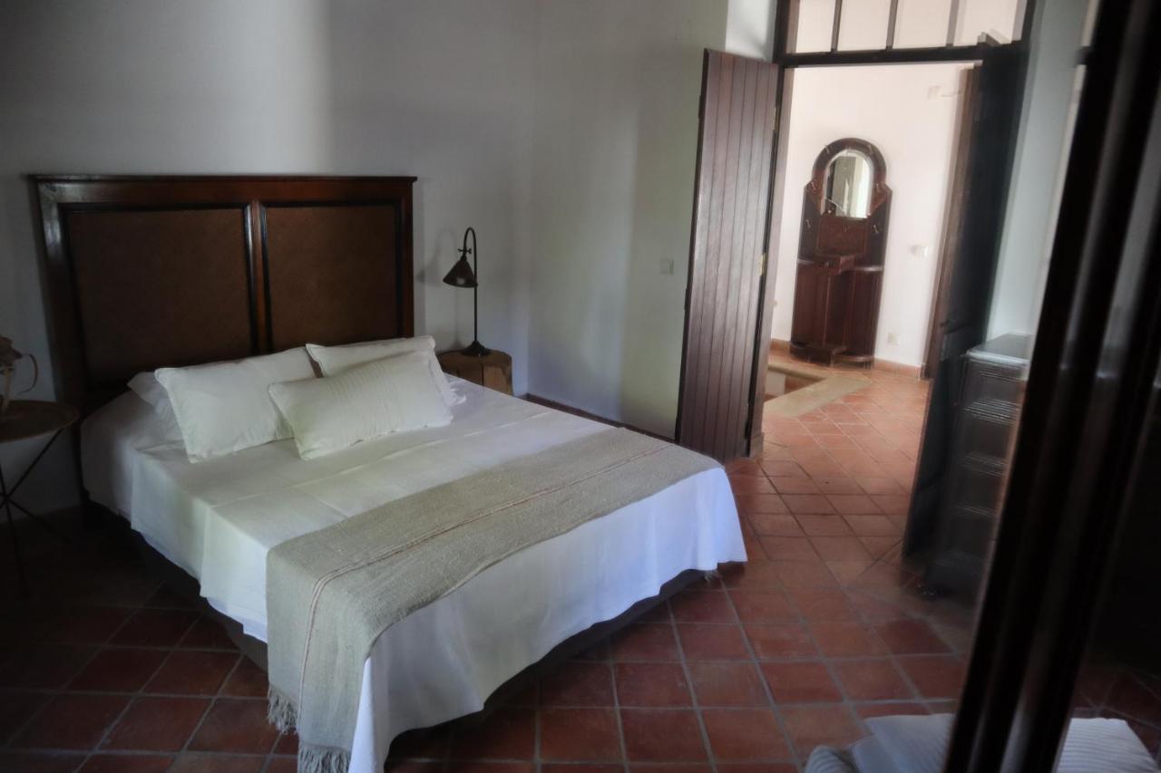 Os Agostos Bed & Breakfast Eksteriør bilde